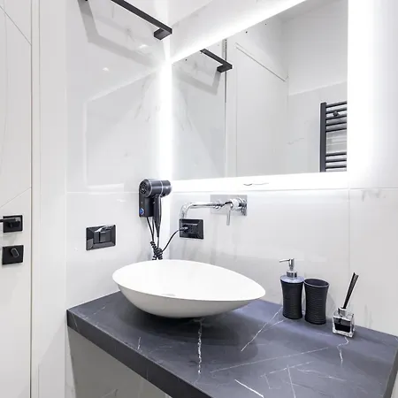 Domus Iulia - Colosseo 4* Rom