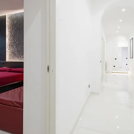 Domus Iulia - Colosseo 4* Rom