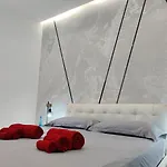Gasthof Domus Iulia - Colosseo 4*